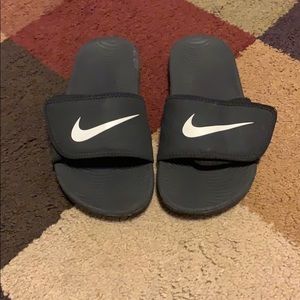 Unisex Nike slides